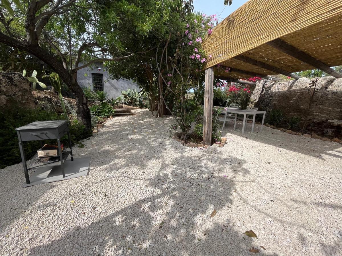 Villa La Cava Del Val Di Noto Con Piscina Privata Avola Exterior foto